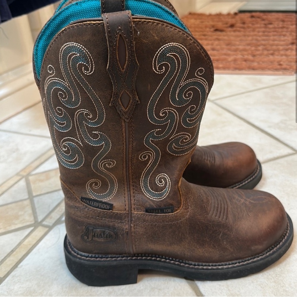 NWOT steel toed
